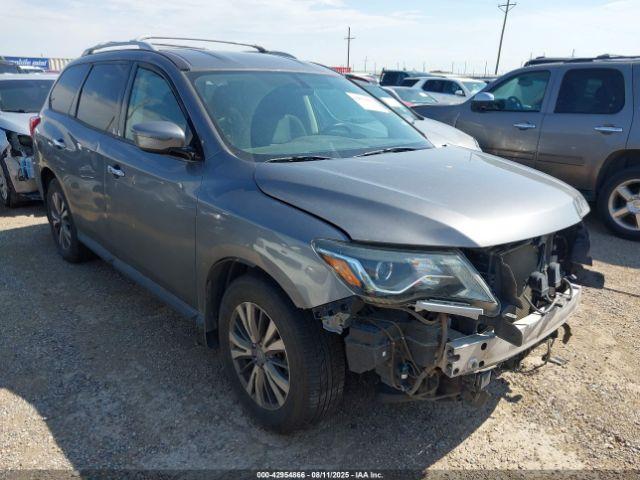  Salvage Nissan Pathfinder