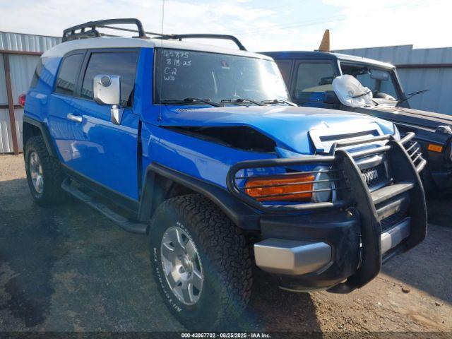  Salvage Toyota FJ Cruiser
