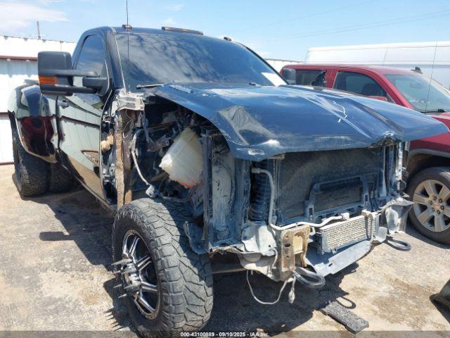  Salvage Chevrolet Silverado 3500