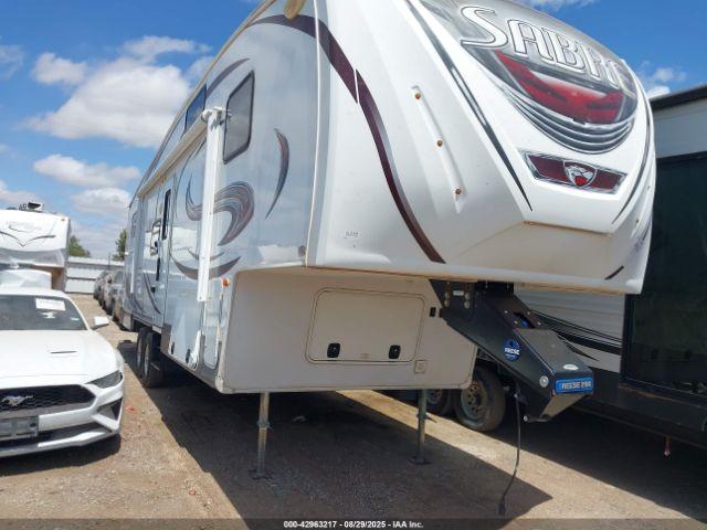  Salvage Forest River Palomino Sabre M-32bhok