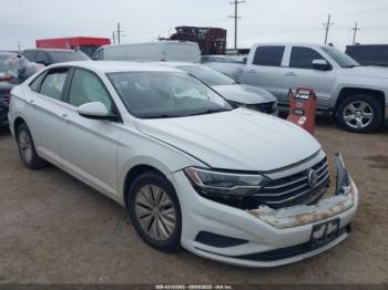  Salvage Volkswagen Jetta