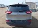 Jeep Cherokee Sport Image 12
