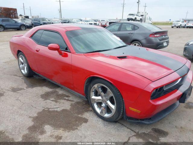  Salvage Dodge Challenger
