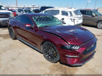  Salvage Ford Mustang