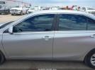 Toyota Camry Le Image 14