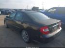 Toyota Camry Xle V6 Image 6