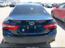 Toyota Camry Se Image 10