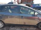 Toyota Prius v Five Image 15