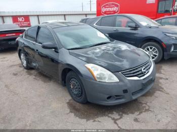  Salvage Nissan Altima