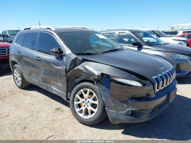  Salvage Jeep Cherokee