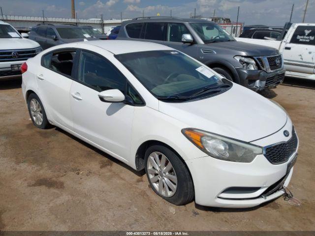  Salvage Kia Forte