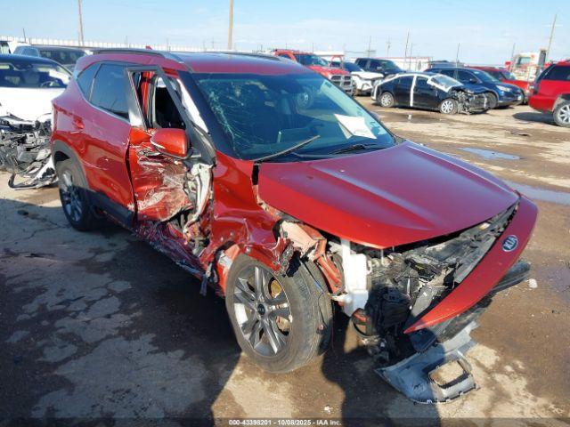  Salvage Kia Seltos