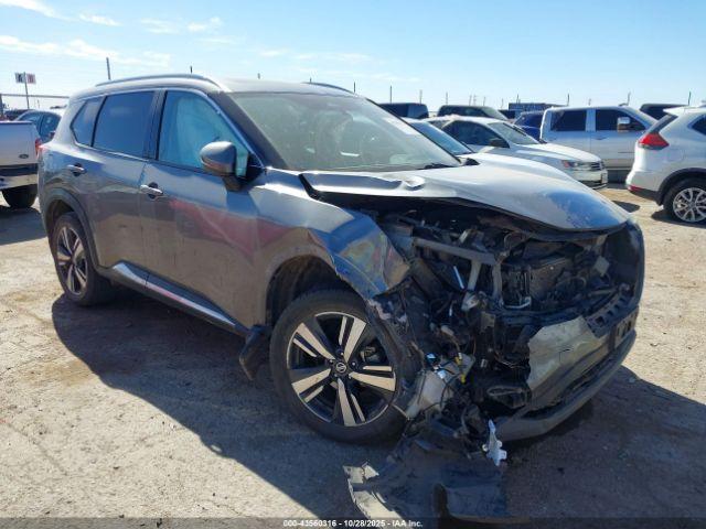  Salvage Nissan Rogue