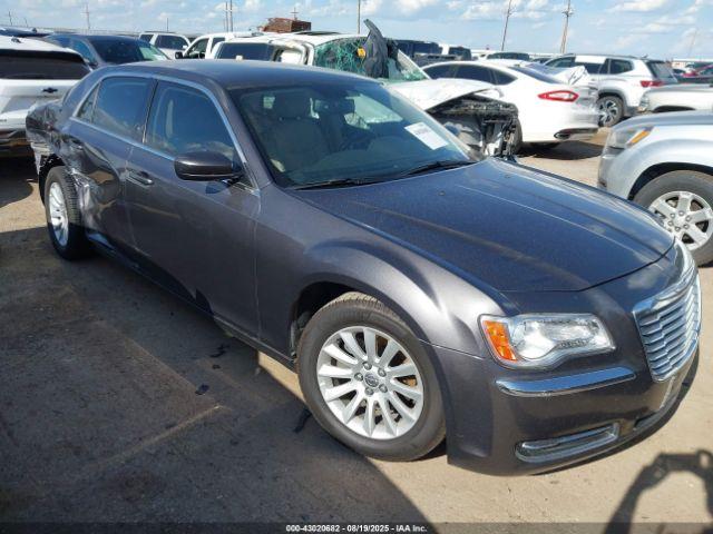  Salvage Chrysler 300