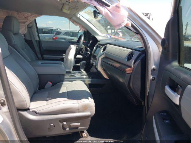 Toyota Tundra Limited 5.7l V8 Image 11