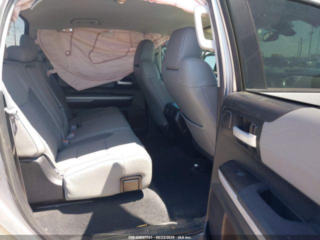 Toyota Tundra Limited 5.7l V8 Image 13