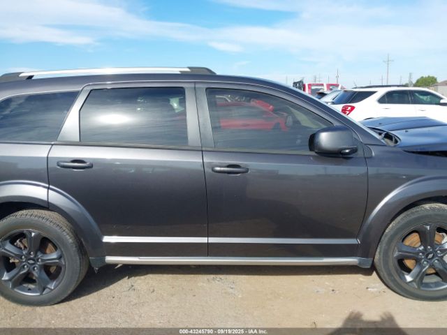 Dodge Journey Crossroad Awd Image 9
