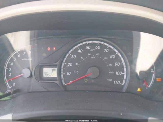 Toyota Sienna Le V6 8 Passenger Image 7