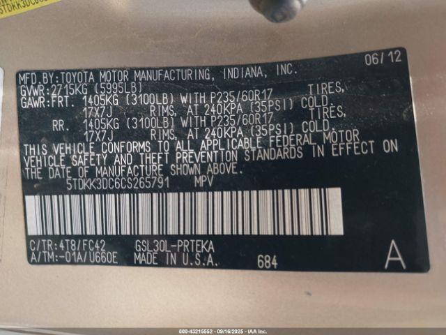 Toyota Sienna Le V6 8 Passenger Image 12