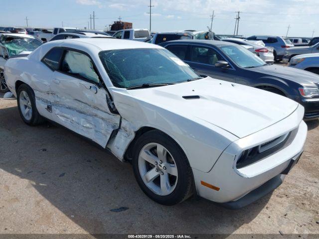  Salvage Dodge Challenger