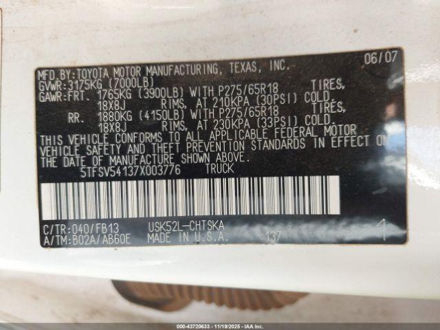 Toyota Tundra Sr5 5.7l V8 Image 13