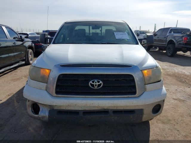 Toyota Tundra Sr5 5.7l V8 Image 12