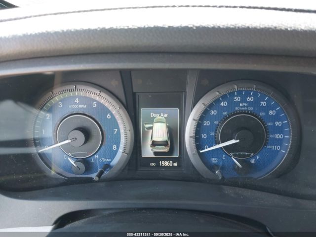 Toyota Sienna Xle Image 4