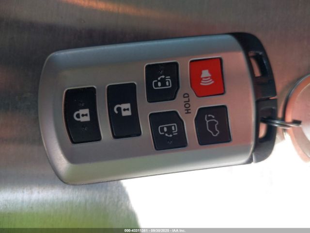 Toyota Sienna Xle Image 9