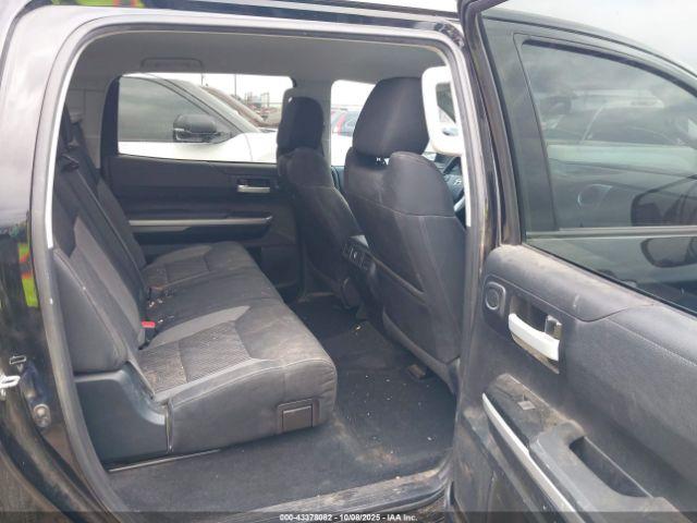 Toyota Tundra Sr5 5.7l V8 Image 6