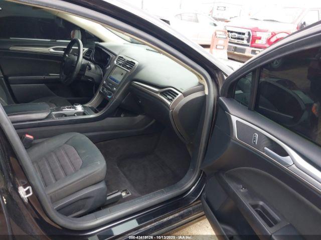 Ford Fusion Se Image 2