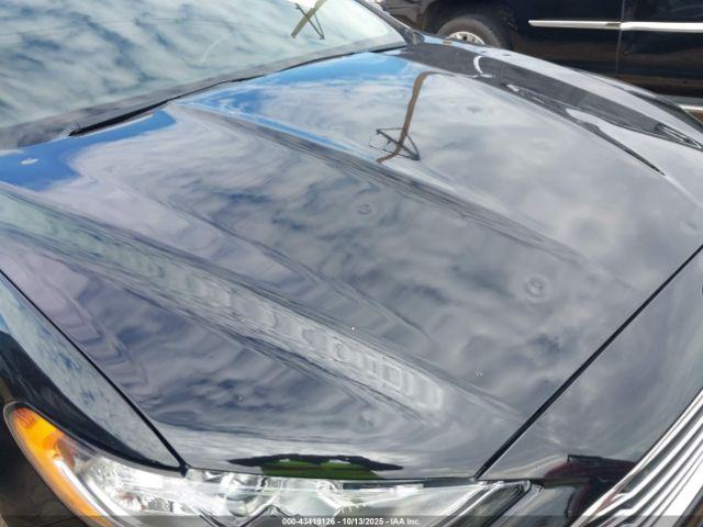 Ford Fusion Se Image 3