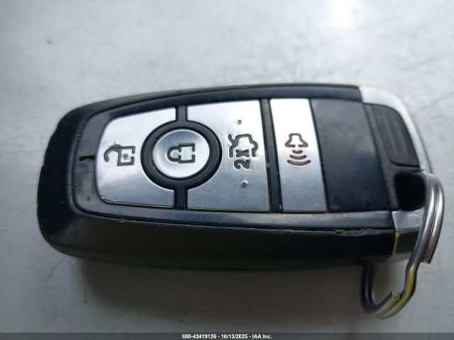 Ford Fusion Se Image 7