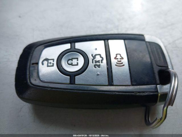 Ford Fusion Se Image 7