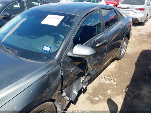 Hyundai ELANTRA Se Image 16