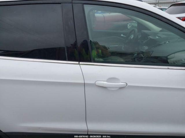 Ford Escape Se Image 2