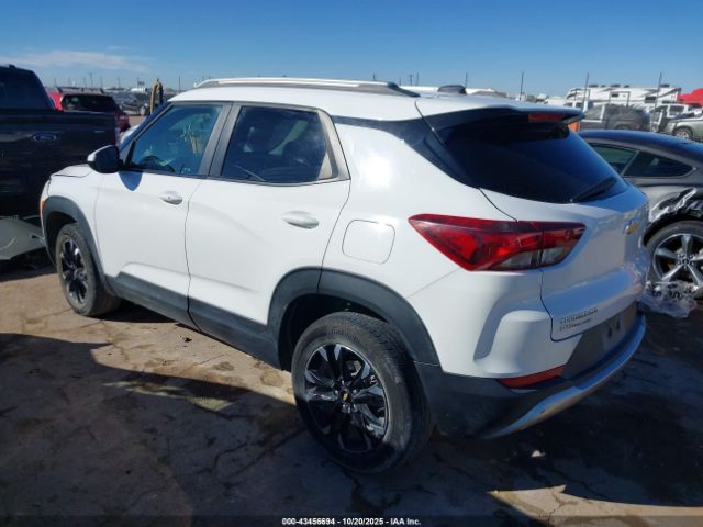 Chevrolet Trailblazer Awd Lt Image 2