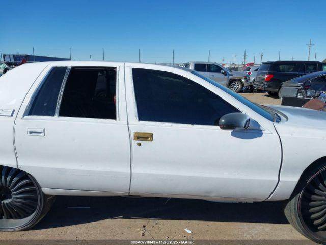 Buick Roadmaster Image 14