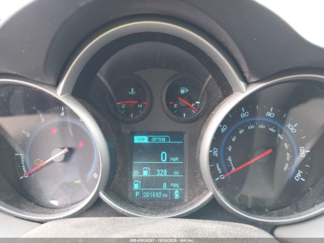 Chevrolet Cruze Ls Auto Image 13