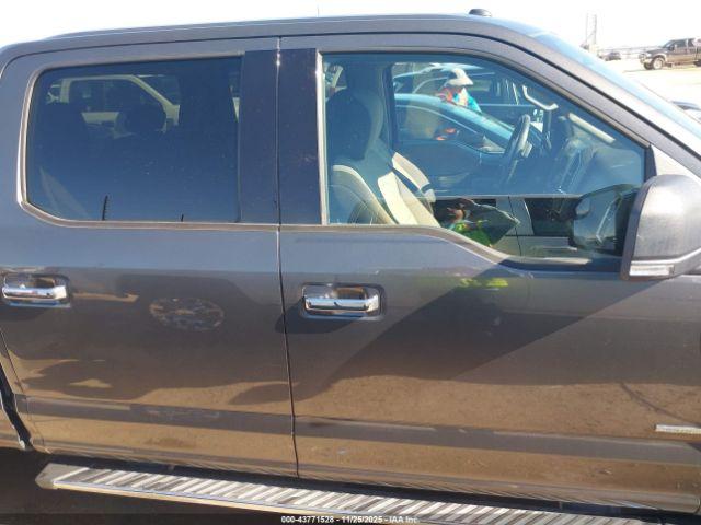 Ford F-150 Xlt Image 17