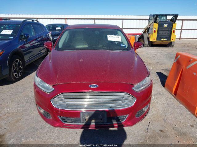 Ford Fusion Titanium Image 12