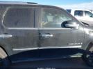 Cadillac Escalade Standard Image 12