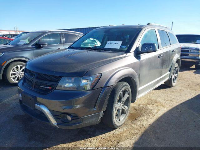 Dodge Journey Crossroad Image 2