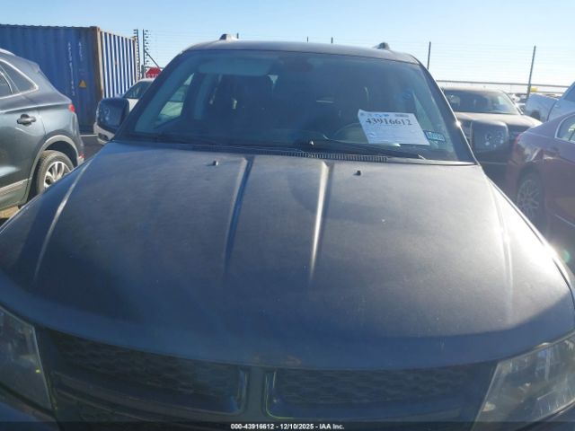 Dodge Journey Crossroad Image 12