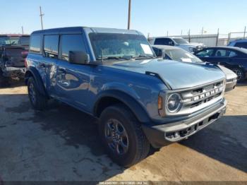  Salvage Ford Bronco