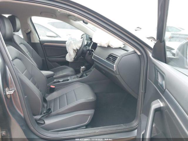 Volkswagen Jetta 1.5t Se Image 3