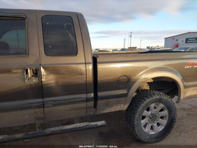 Ford F-250 Image 10