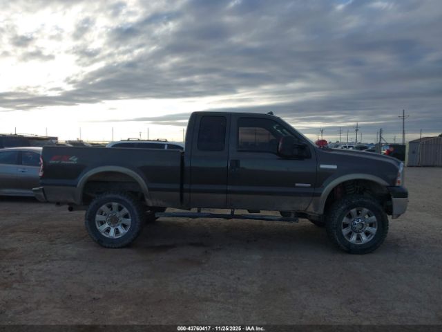 Ford F-250 Image 16