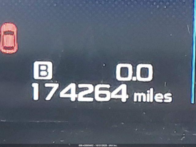 Subaru Outback 3.6r Touring Image 5