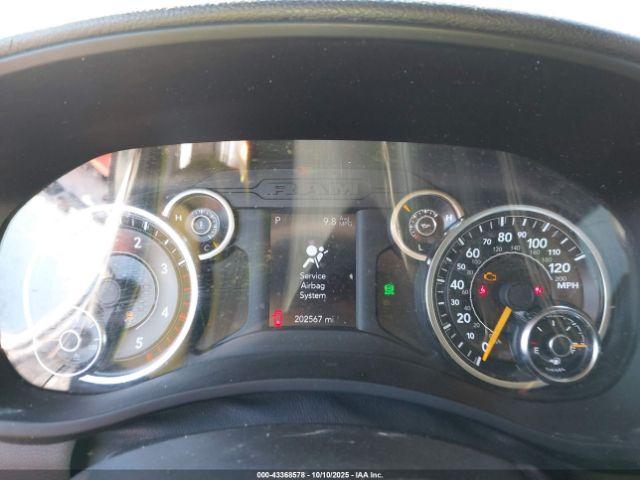 Ram 3500 Tradesman  4x4 8' Box Image 2