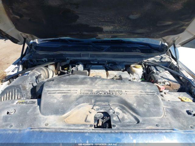 Ram 3500 Tradesman  4x4 8' Box Image 12